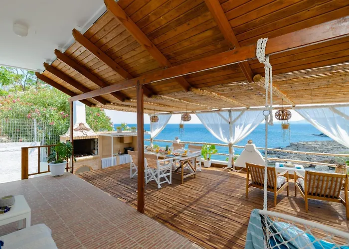 Korali Sea House *