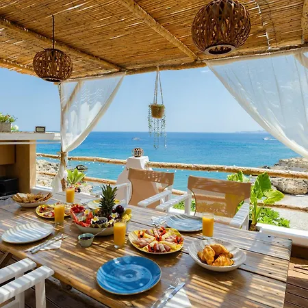 Korali Sea House *