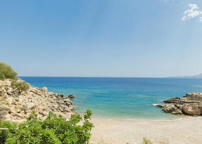 Holiday home Korali Sea House *